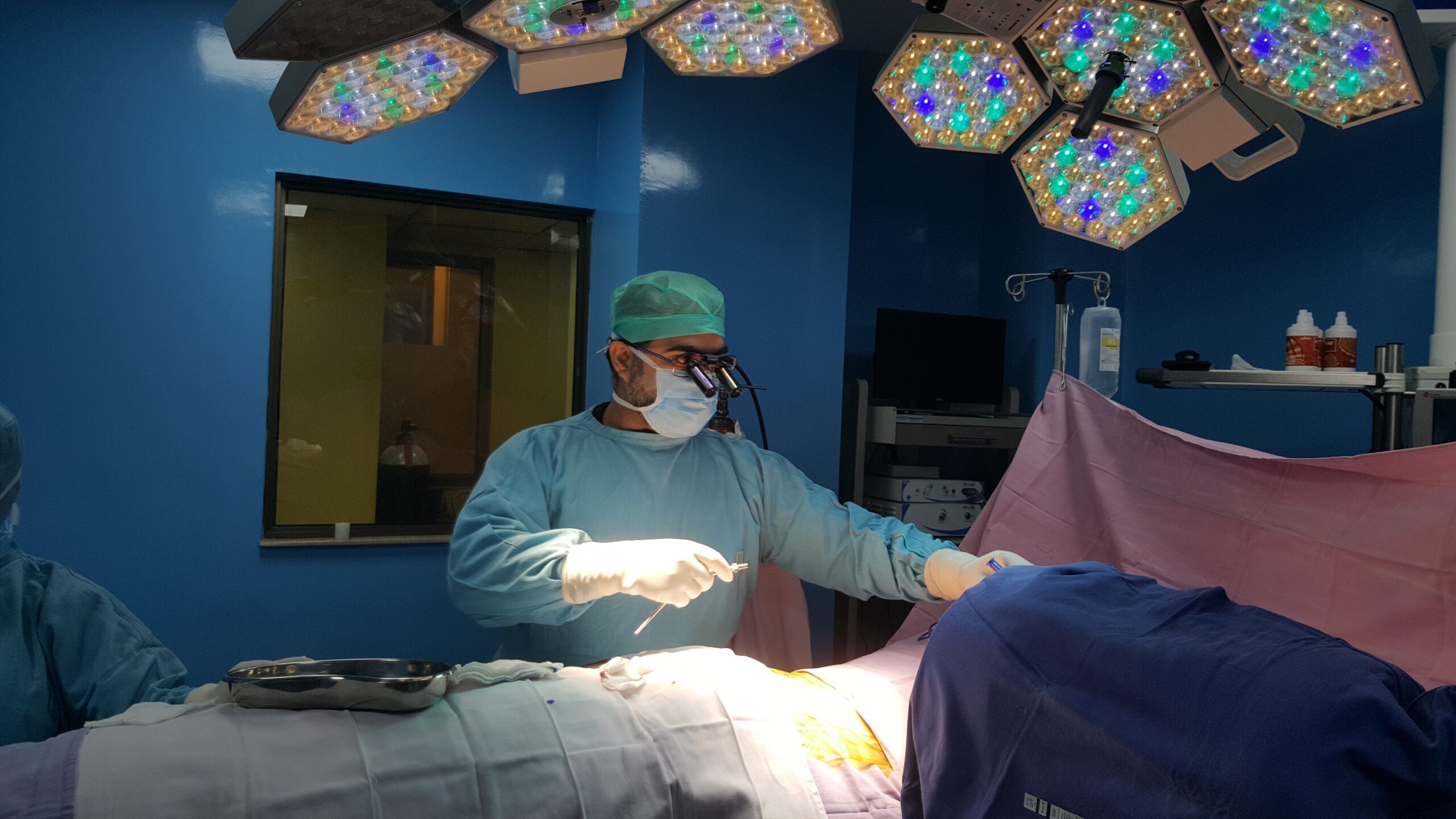 Spine Surgery Recovery: Tips for a Smooth Healing | Dr. Imran Salim is the best top surgeon in Lahore, Pakistan.